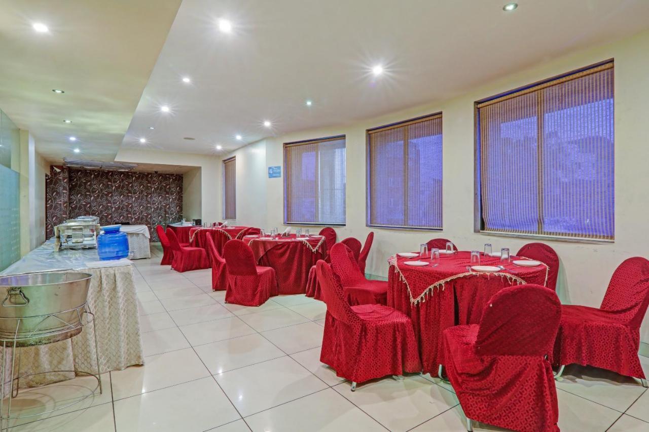 Townhouse Oak Hotel Shelter 러크나우 외부 사진