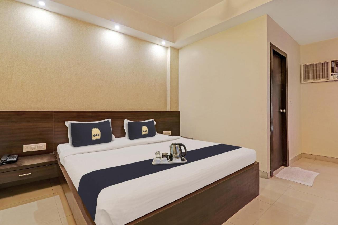 Townhouse Oak Hotel Shelter 러크나우 외부 사진