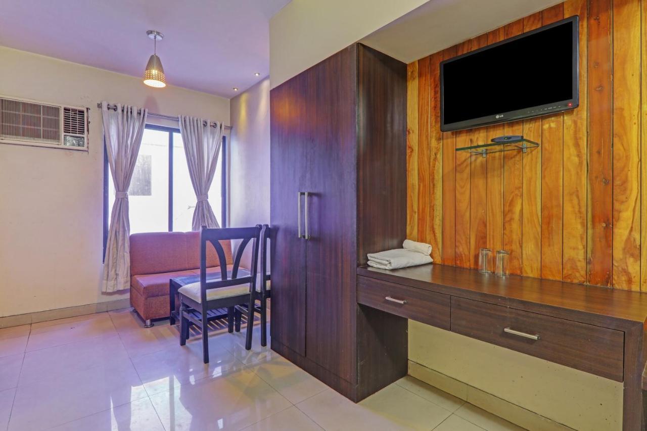 Townhouse Oak Hotel Shelter 러크나우 외부 사진